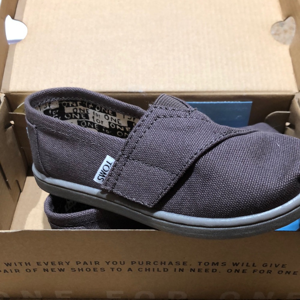 Kids Tom’s Shoes